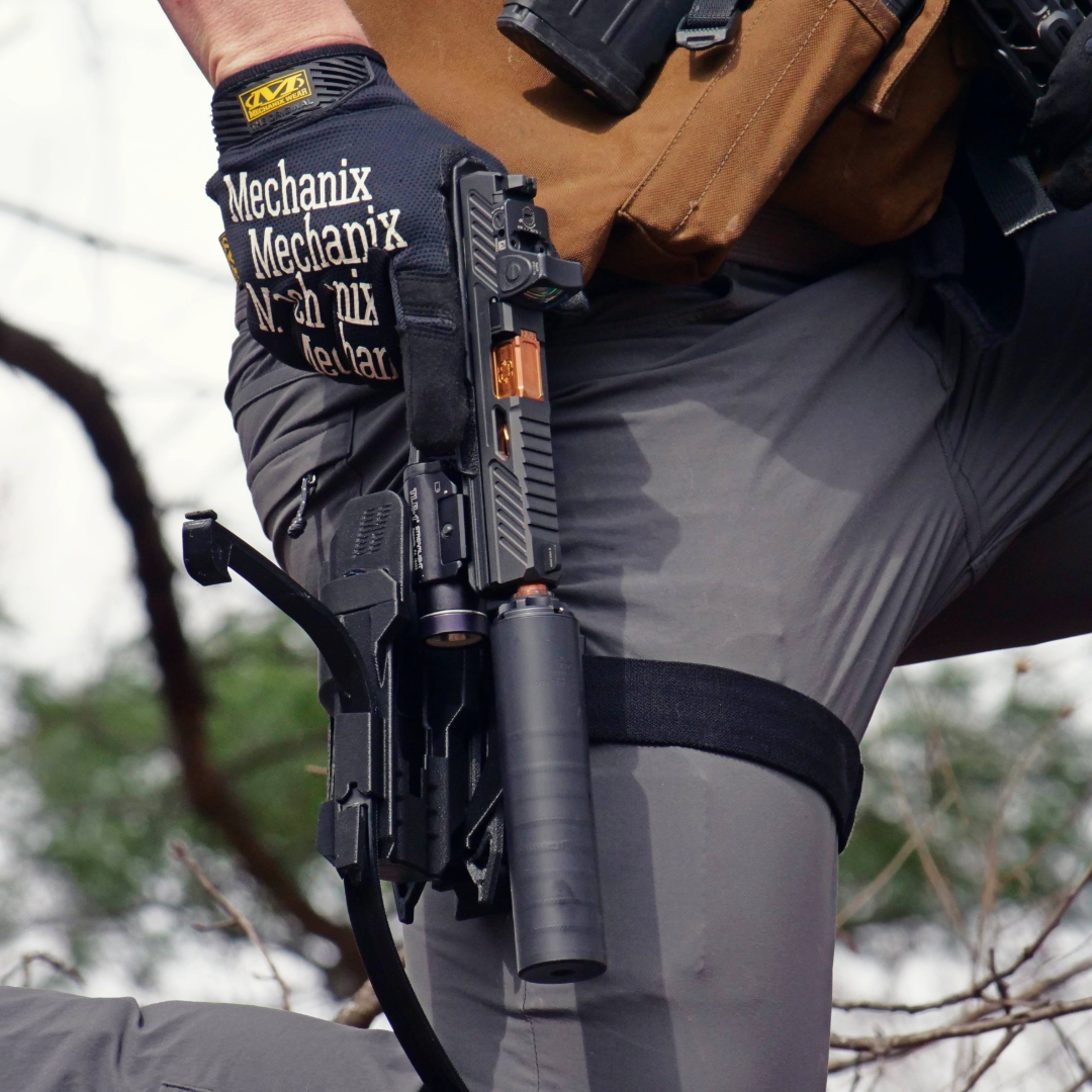 Gen 4 Holster Hold on Gray Pants